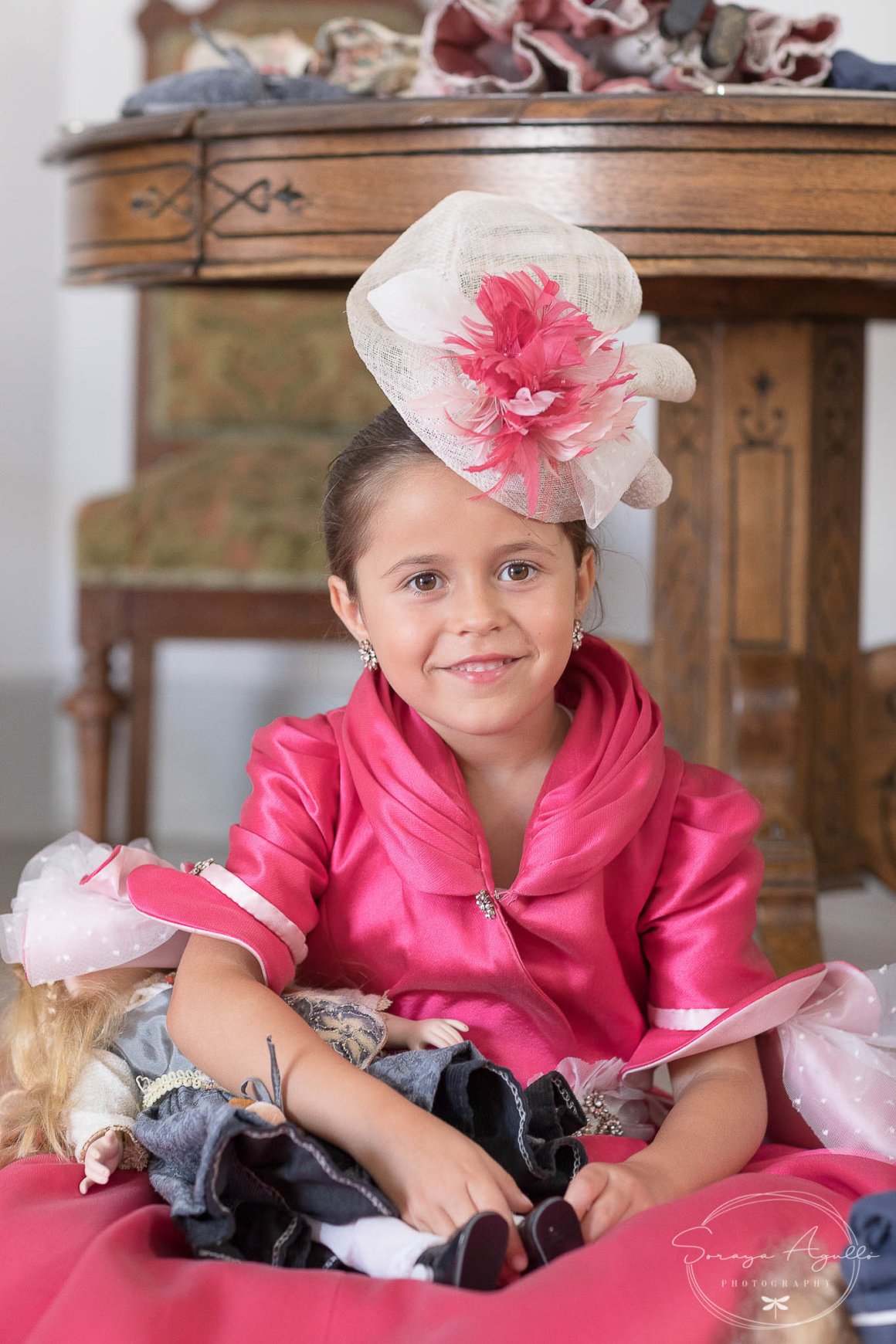 niña pequeña moros y cristianos